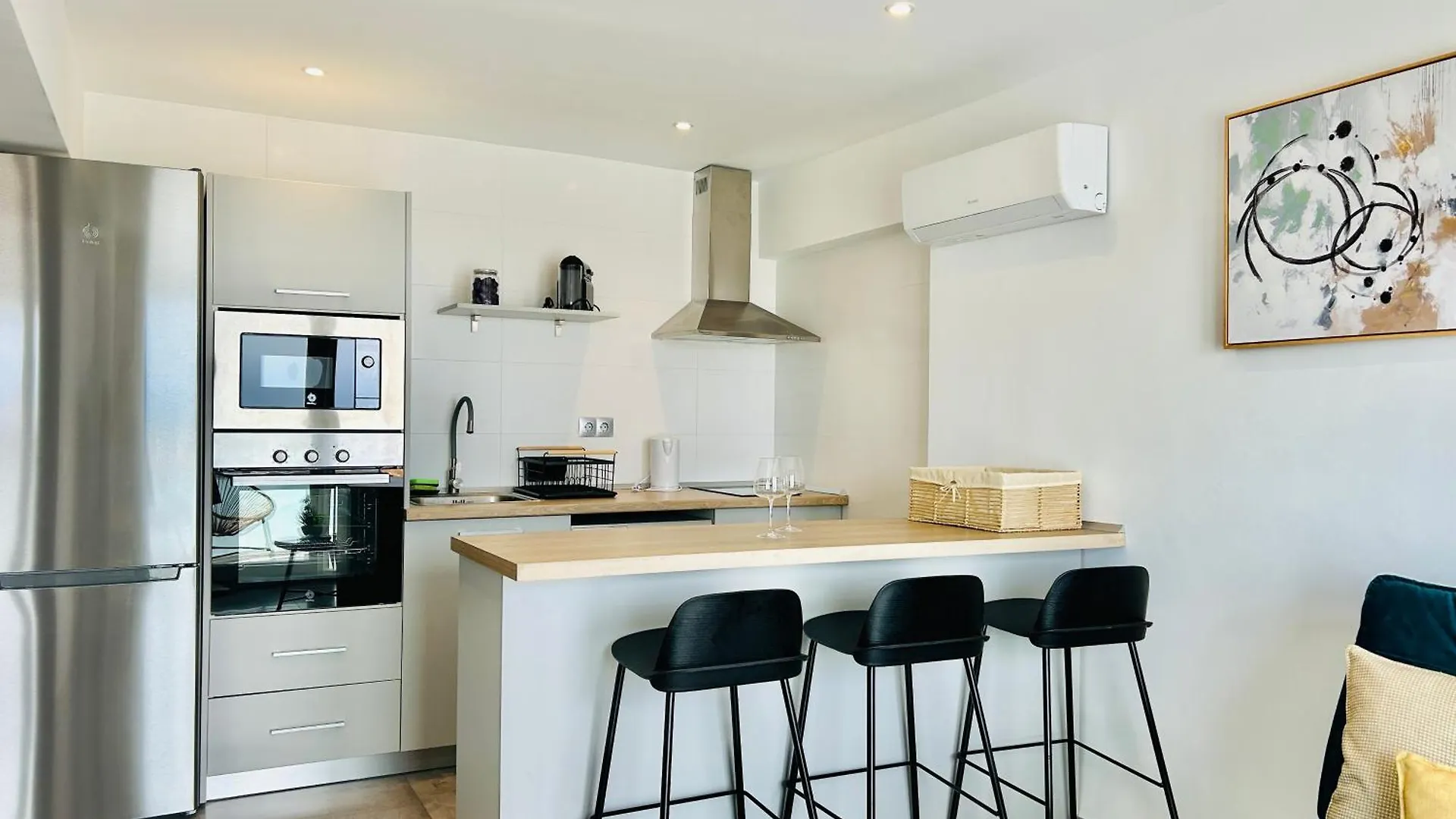Stylish Sea-View Apartment Benalmádena