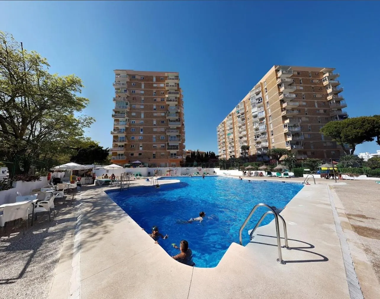 Stylish Sea-View Apartment Benalmadena