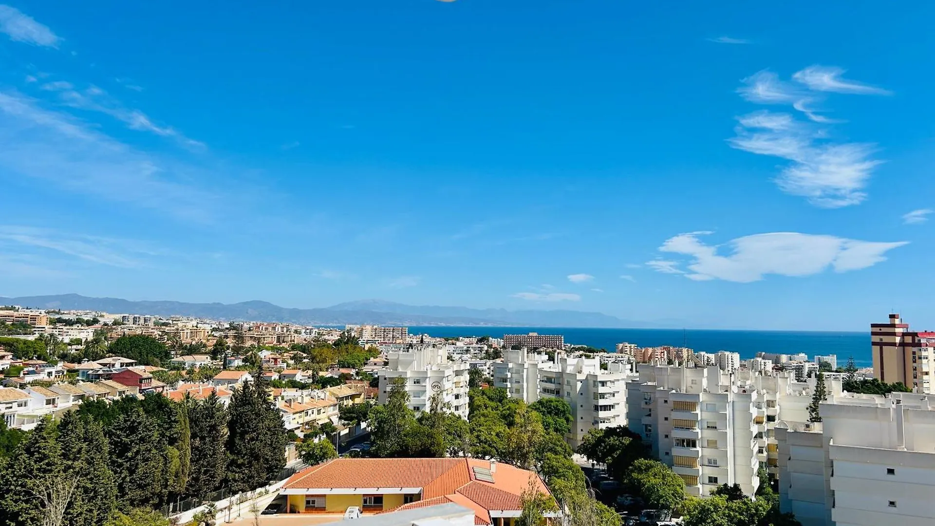 Stylish Sea-View Apartment Benalmadena 0*,  Spain