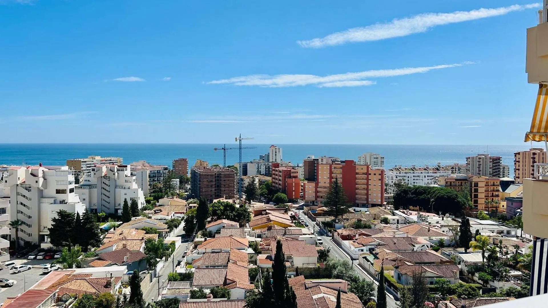 Stylish Sea-View Apartment Benalmadena Spain